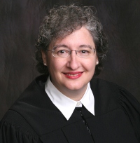 Portrait of District Judge Lisa Schultz